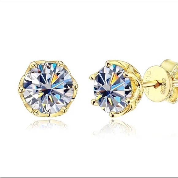 Certified 1ct. t.w. Moissanite Round Stud Earrings NEW - Picture 2 of 7